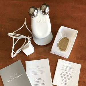 NuFace Trinity facial toning device + wrinkle reducer attachment bundle